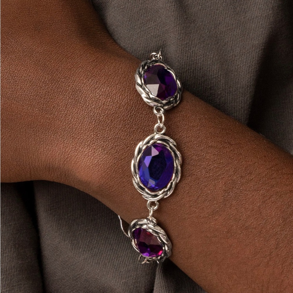 💜 Regal Renaissance Bracelet💜
